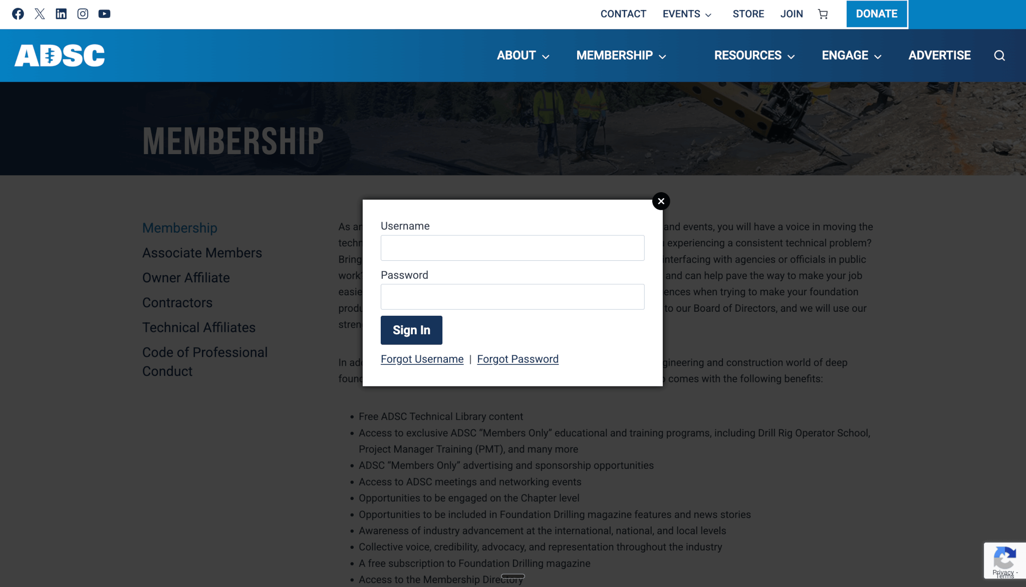 ADSC membership page using the AMO (Association Management Online) system, showing a centered login modal prompting for username and password with options to recover a forgotten username or password.